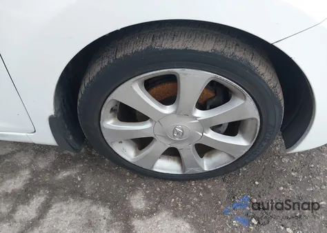 2013 Hyundai Elantra Limited from USA, damaged, VIN 5NPDH4AE1DH256071